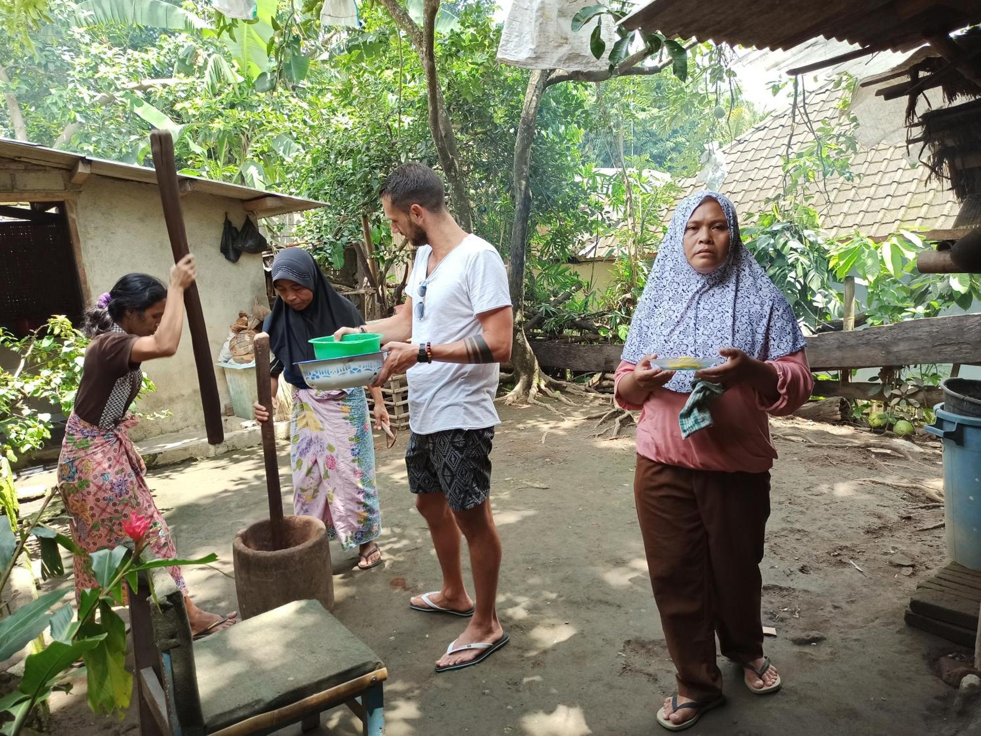 Bunga Maliq Bungalow Lombok Тетебату Номер фото