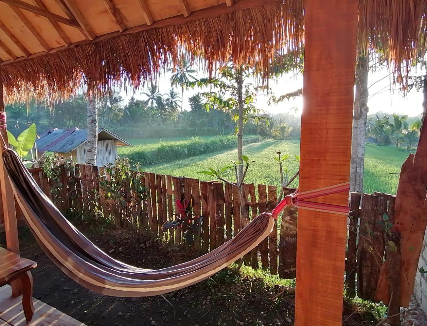 Bunga Maliq Bungalow Lombok Тетебату Номер фото